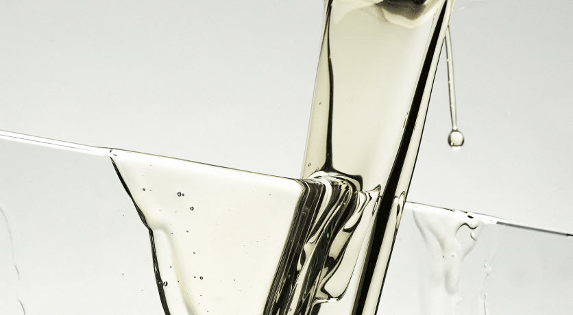 Naphthenic Oil Splash
